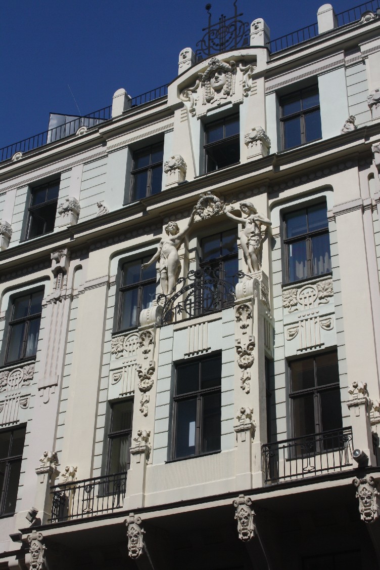 Beim Fassaden-Gucken wird in Riga niemandem langweilig. 