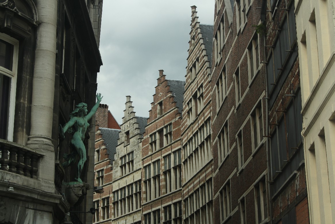 Antwerpen is much more beautiful than I thought at first glance. 