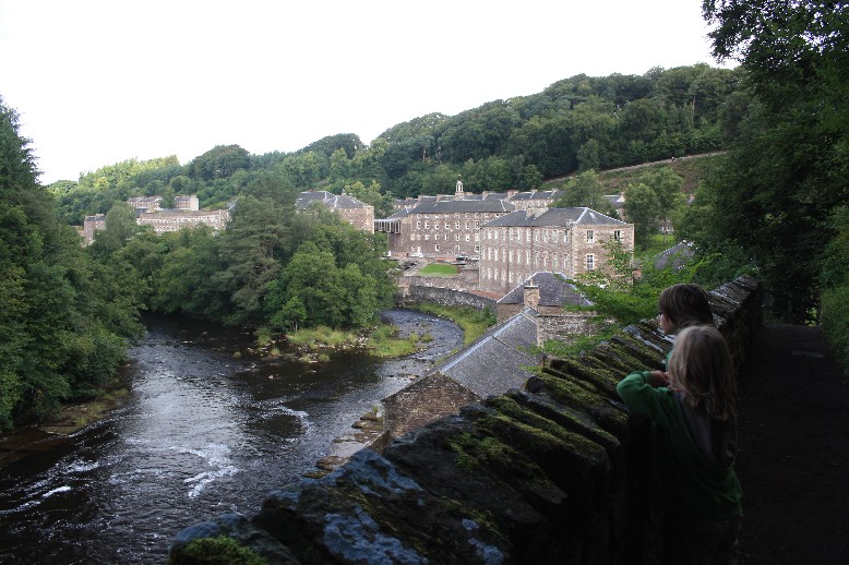 More than 2,000 people lived in New Lanark at the peak of cotton production. 