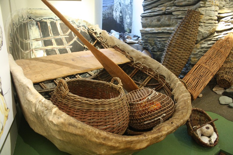 No need to build the whole boat, we've still got the point. There's not much space in the museum, but they really made it work regardless.