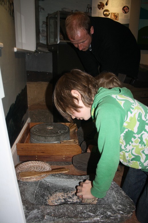 Crushing grain like people did thousands of years ago: There's lots to try out and do at Kilmartin House Museum. 