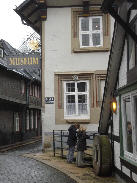 There are plenty of magnificent historical buildings in Goslar. And museums.. (And not knowing I'd want to write about this in a blog a year later, I didn't take too many photos on a grey day like that).