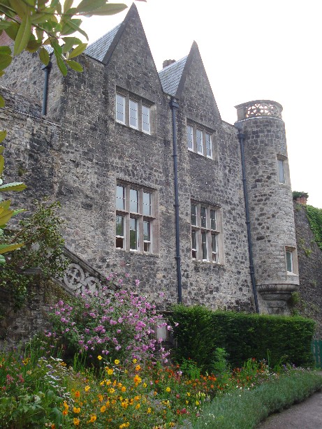 St Fagans Castle was the first building of the Museum of Welsh Life. 