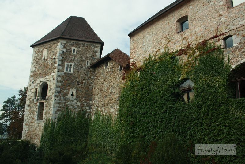 Die Burg im Zentrum Ljublnanas ist nicht wahnsinnig spektakulär, aber sie lohnt doch den kurzen Aufstieg. 