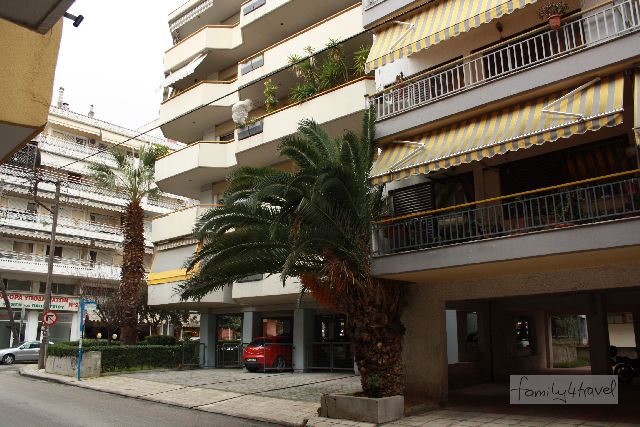 Typisch für Thessaloniki: Apartmentblöcke von streitbarer architektonischer Anmut, aber alle mit Balkons. 