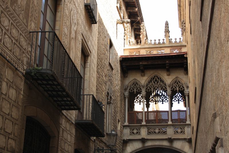 Die meisten Gebäude im Barri Gotic stammen aus der Renaissance-Zeit. 