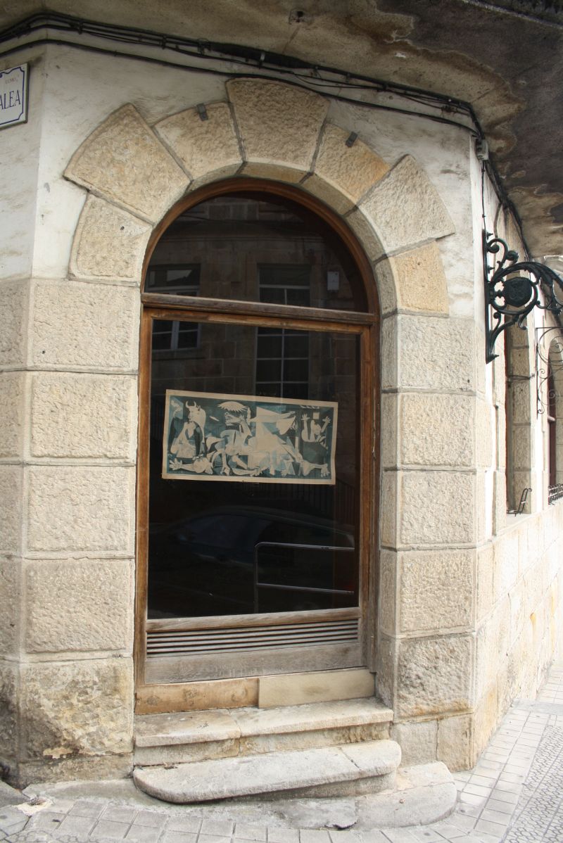 Guernika Bild von Picasso in der Stadt Gernika, Baskenland, Spanien