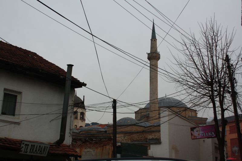 Pristina, Kosovo als Reiseziel, Moschee und Internet