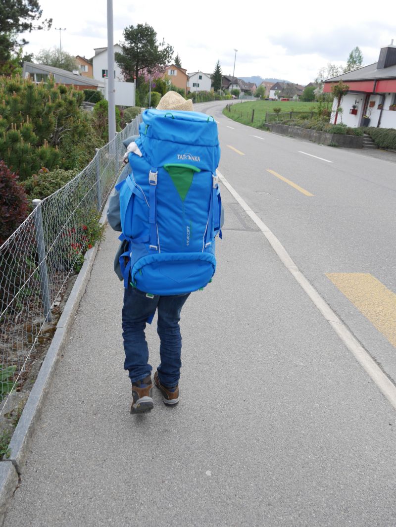 Backpacking mit Kind mit Rucksack