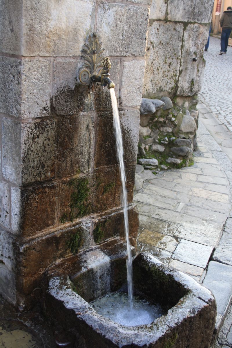 Sehenswürdigkeiten von Prizren, Kosovo: Brunnen