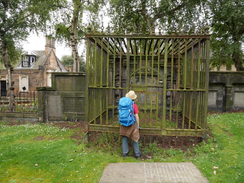 Tagesausflug nach Glasgow mit Kindern: Friedhof hinter der Kathedrale