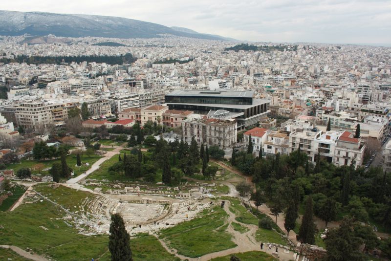 Aussicht von der Akropolis aufs Akropolis-Museum