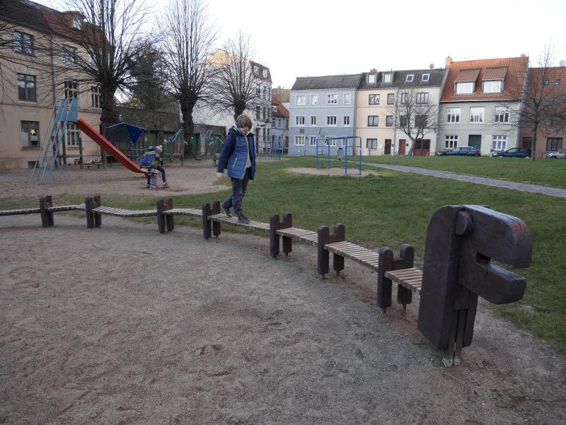 Spielplatz in Wismar mit Kindern
