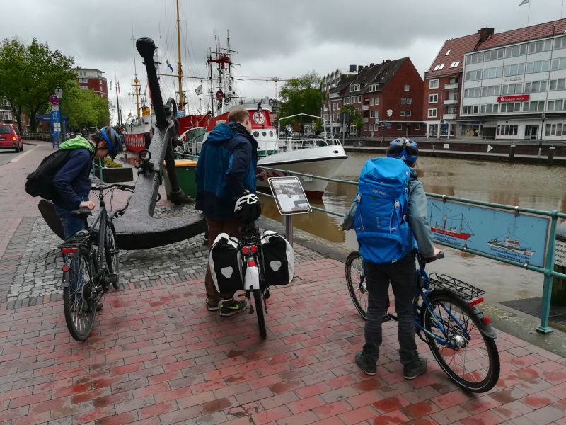 Fahrrad Backpacking mit Kindern in Emden