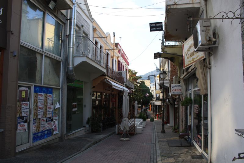 Kavala, Griechenland, geschlossene Geschäfte am Mittwoch