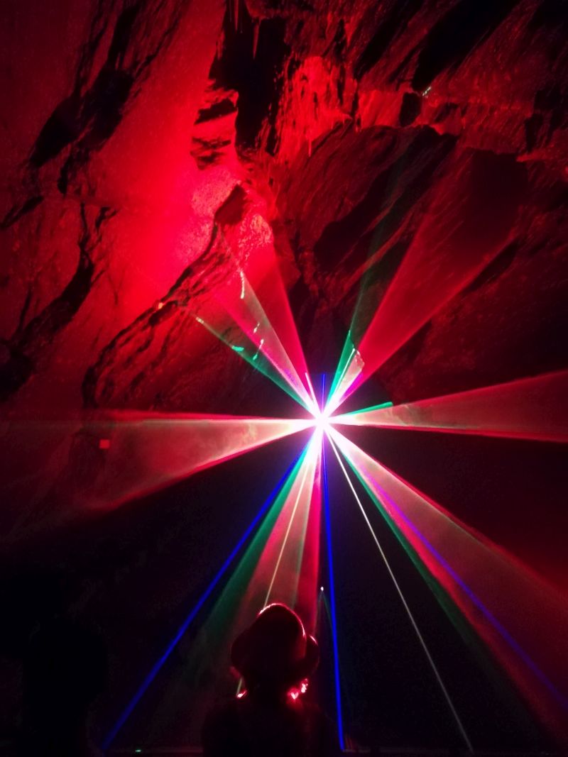 Drachenhöhle Syrau Lasershow, Vogtland mit Kindern, Sachsen