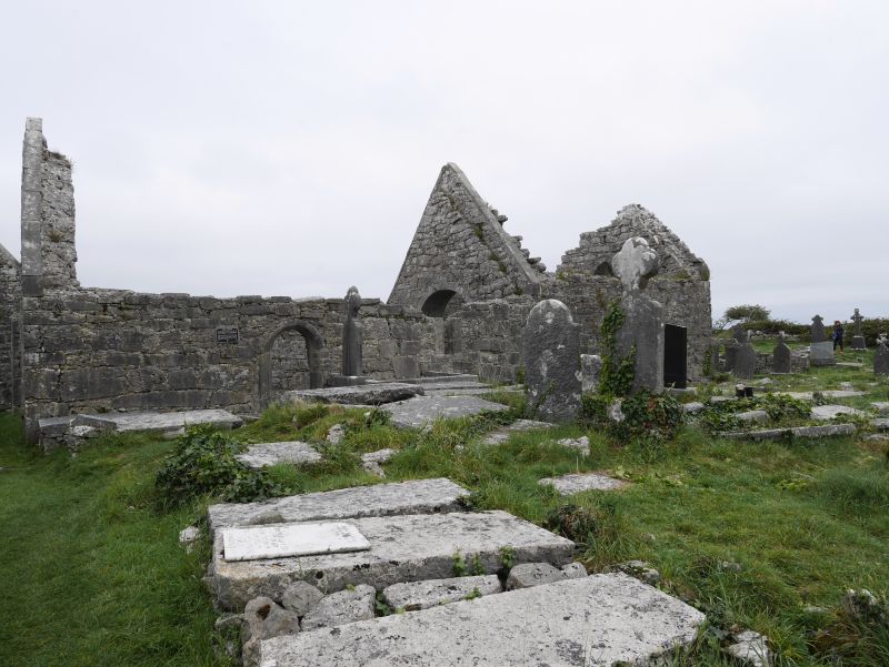 aran islands, inishmore, 7 churches