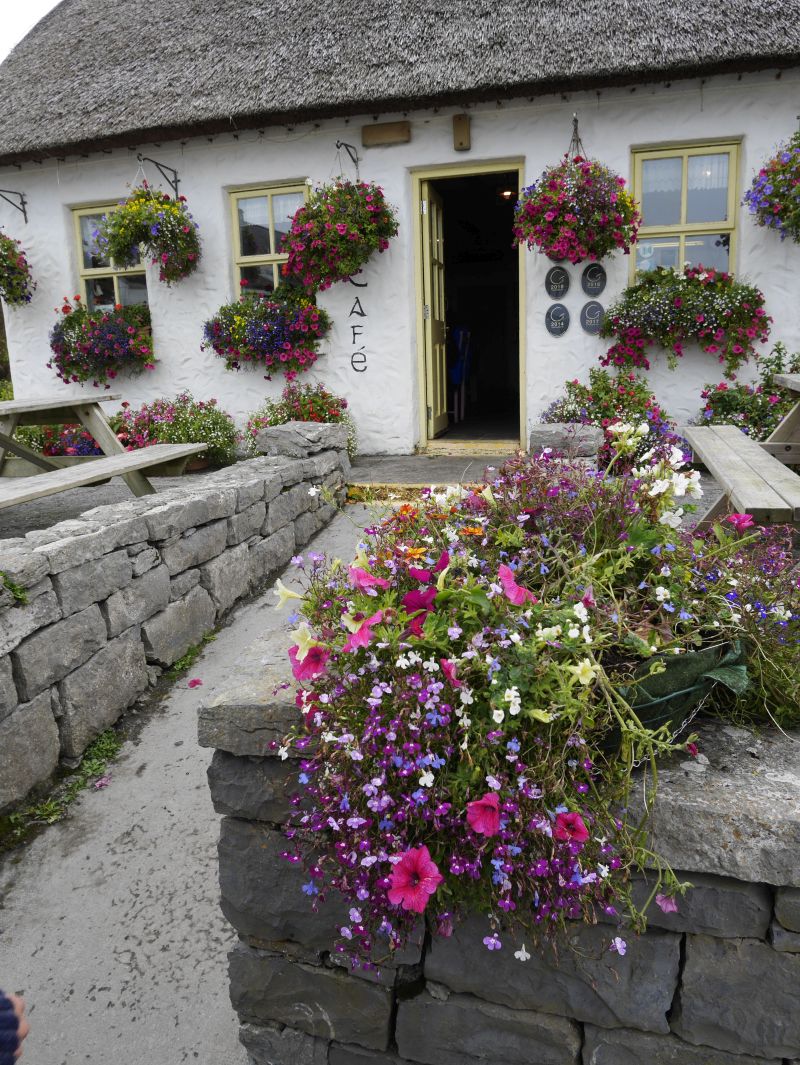 aran islands, inishmore, cafe