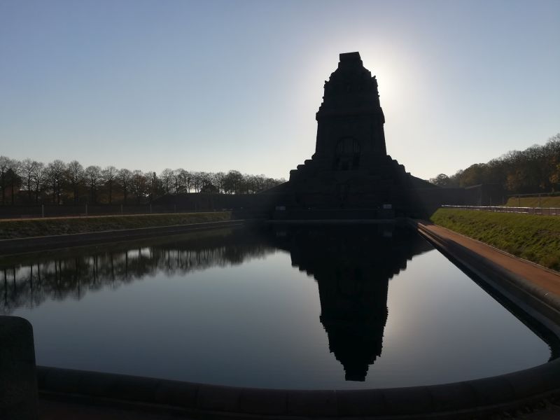 Leipzig mit Kindern Völkerschlachtdenkmal