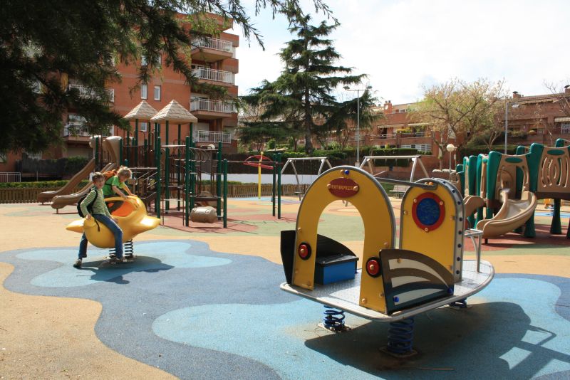 Spielplatz Barcelona mit Kindern