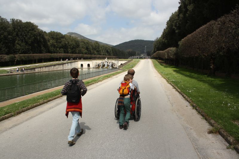 caserta park rollstuhl kinder