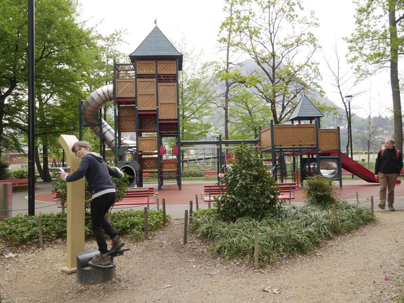 lugano mit kind spielplatz