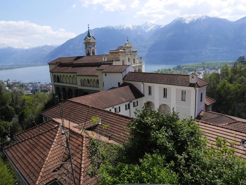 Klosteranlage Madonna del Sasso, Locarno, Tessin, Schweiz