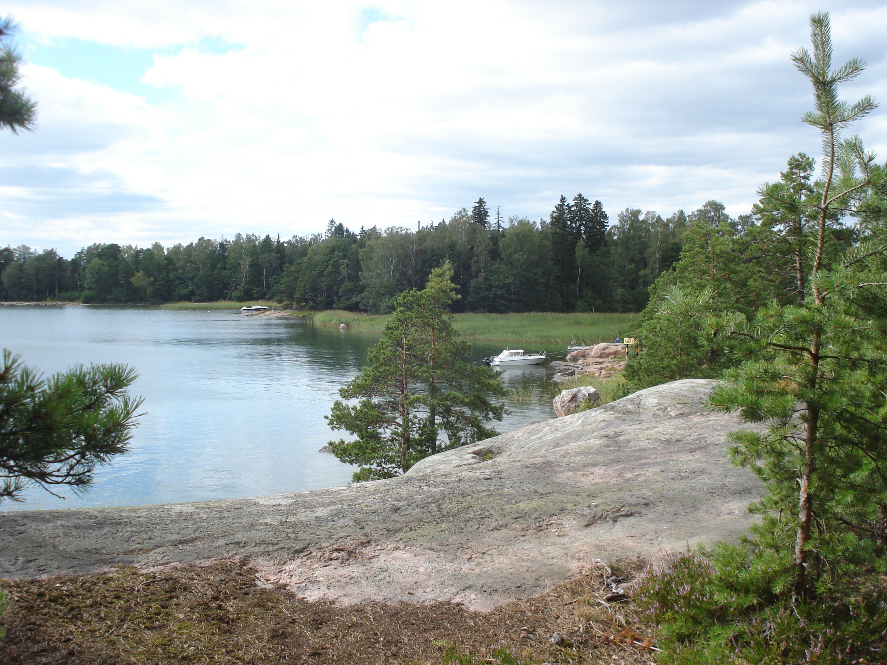 This wilderness is easily accessible from Helsinki: just take a water-bus from the capital. 