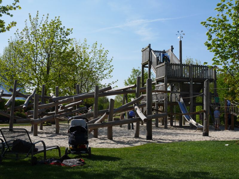 Der Kletterspielplatz im Park der Gärten, Bad Zwischenahn.