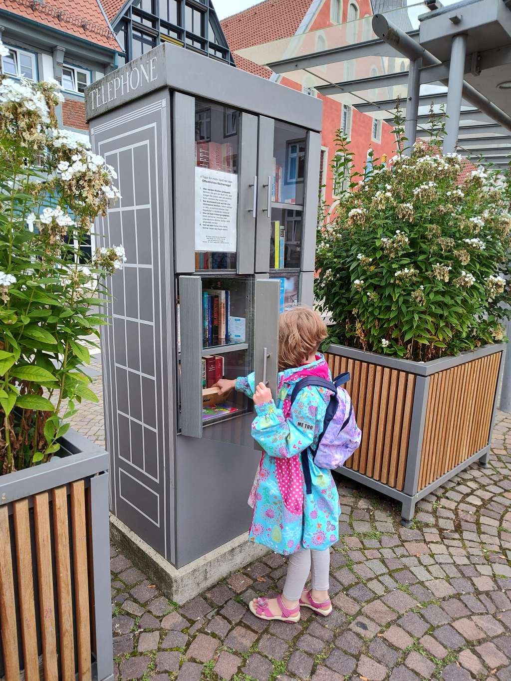 bücherschrank waisenhausplatz lemgo
