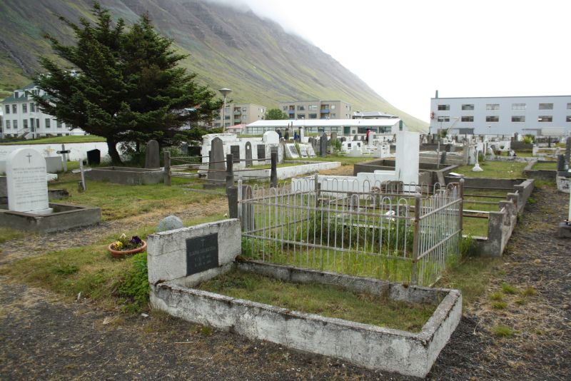 Isafjördur, Island, Friedhof