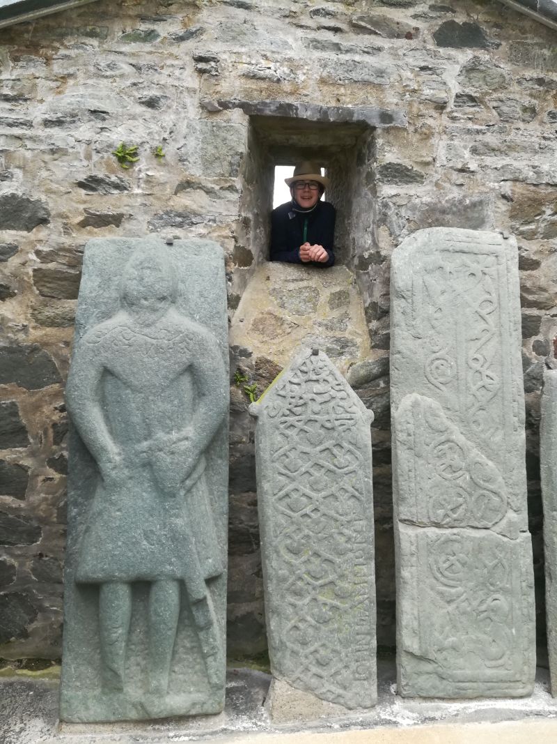 Kilmartin Grabplatten, Schottland mit Kindern