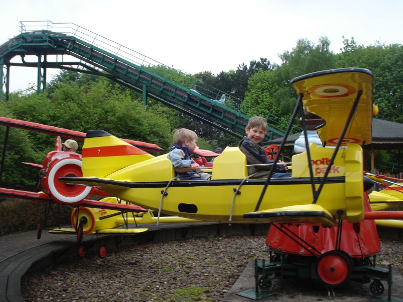 minden potts park karussell
