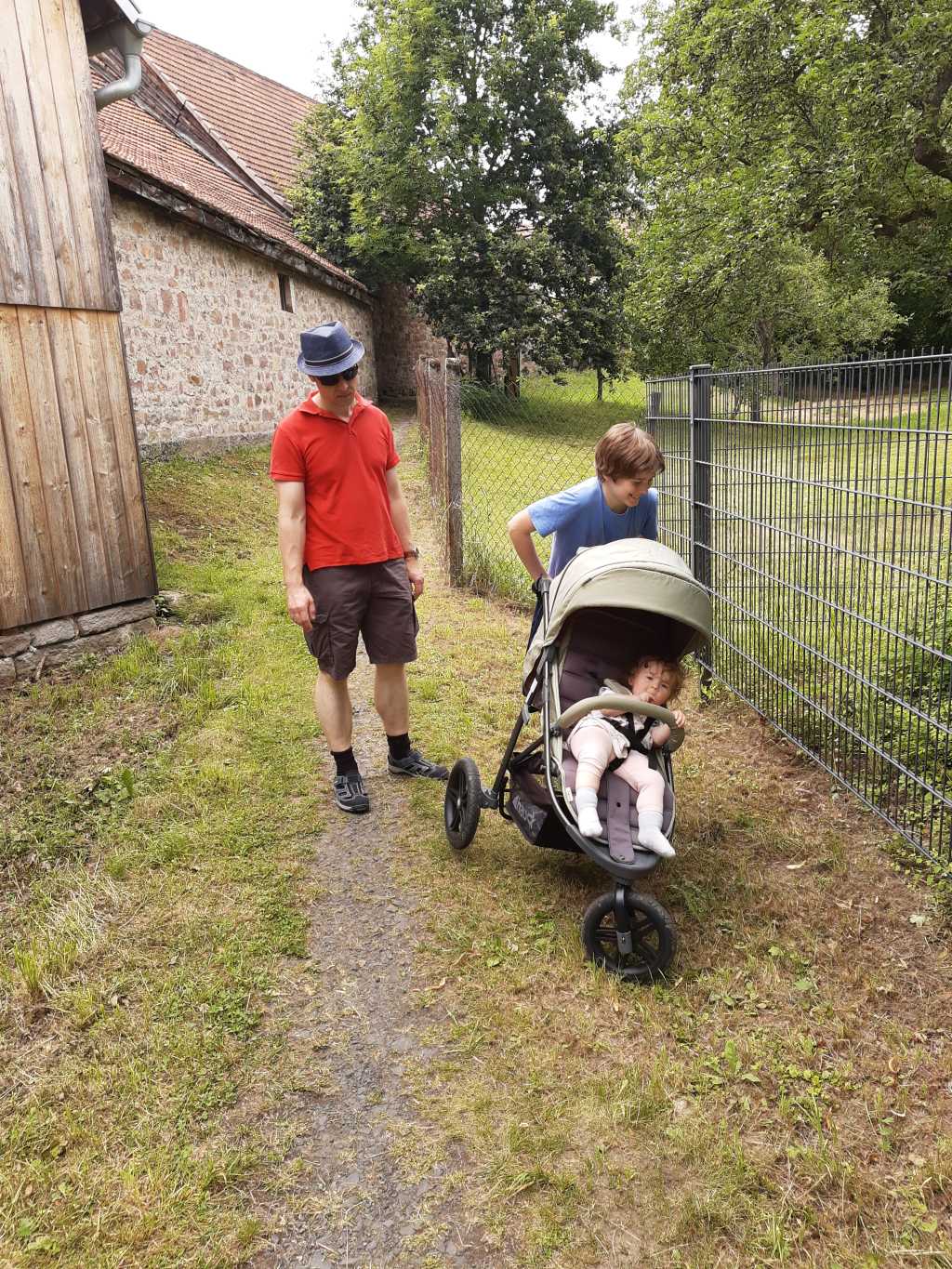 bischofsheim mit kinderwagen