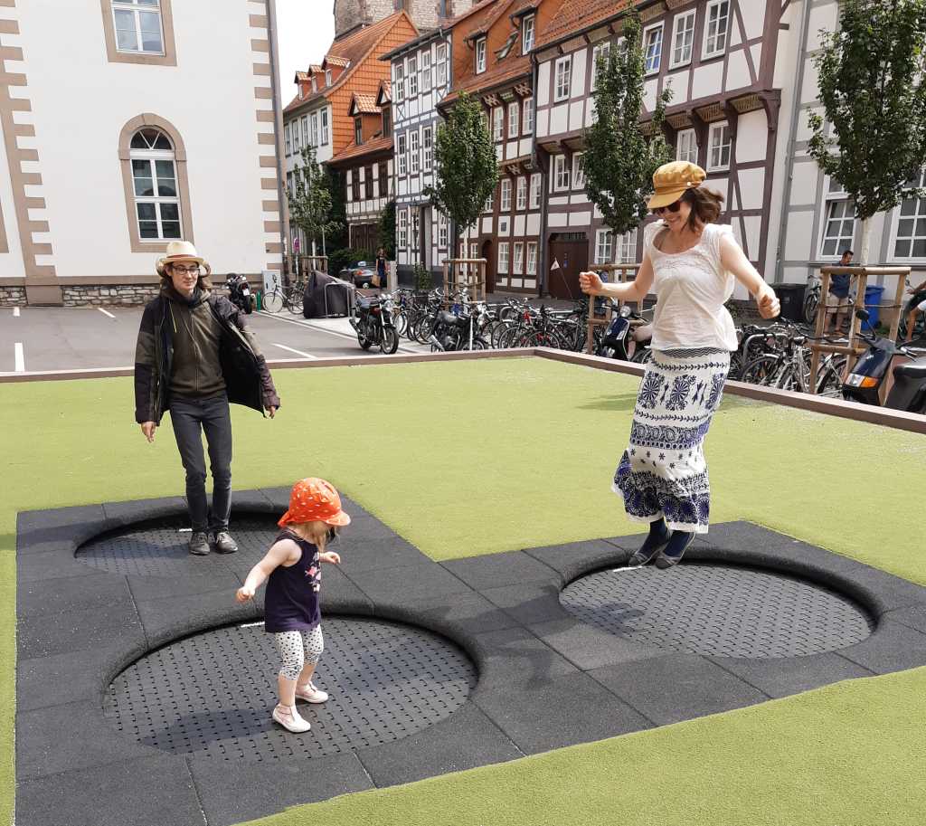 spielplatz gttingen trampolin