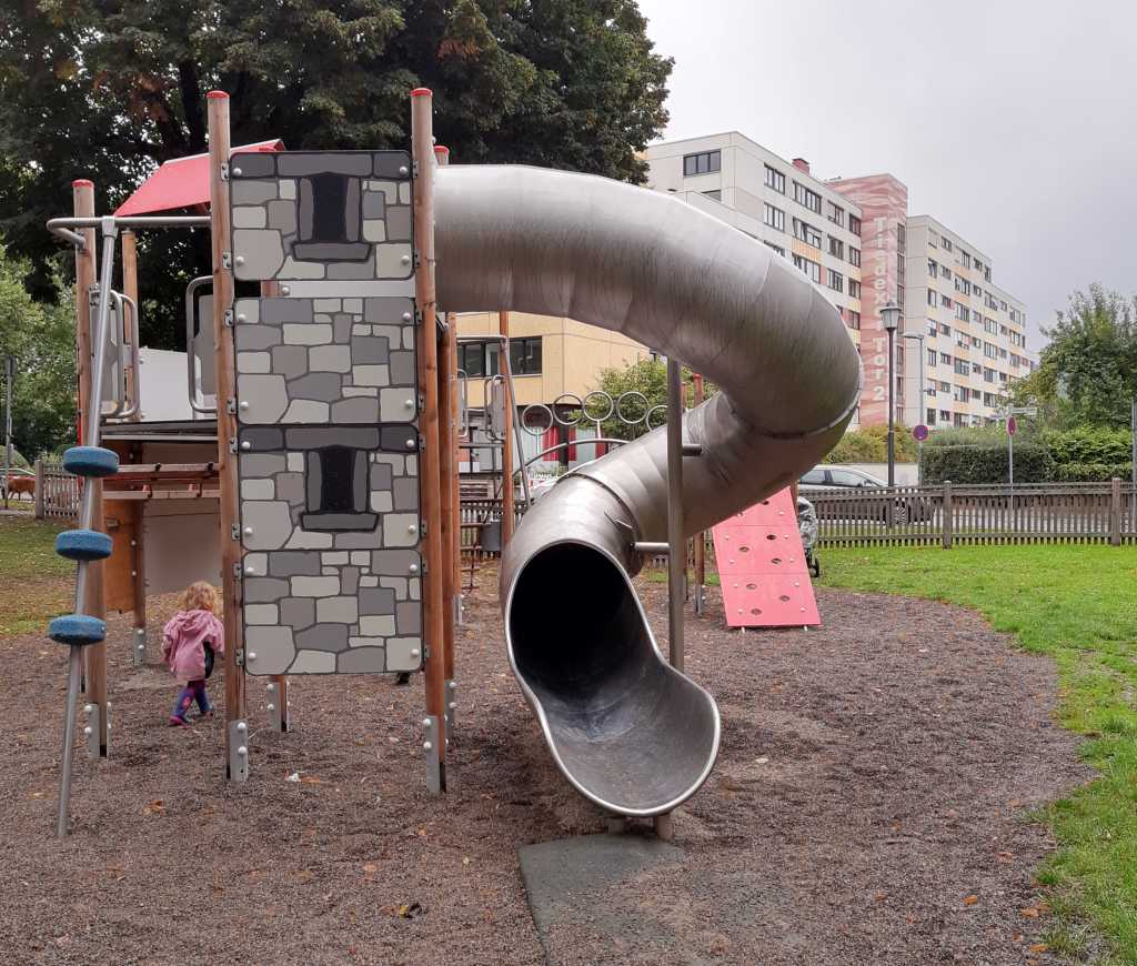 einbeck spielplatz wall rutsche