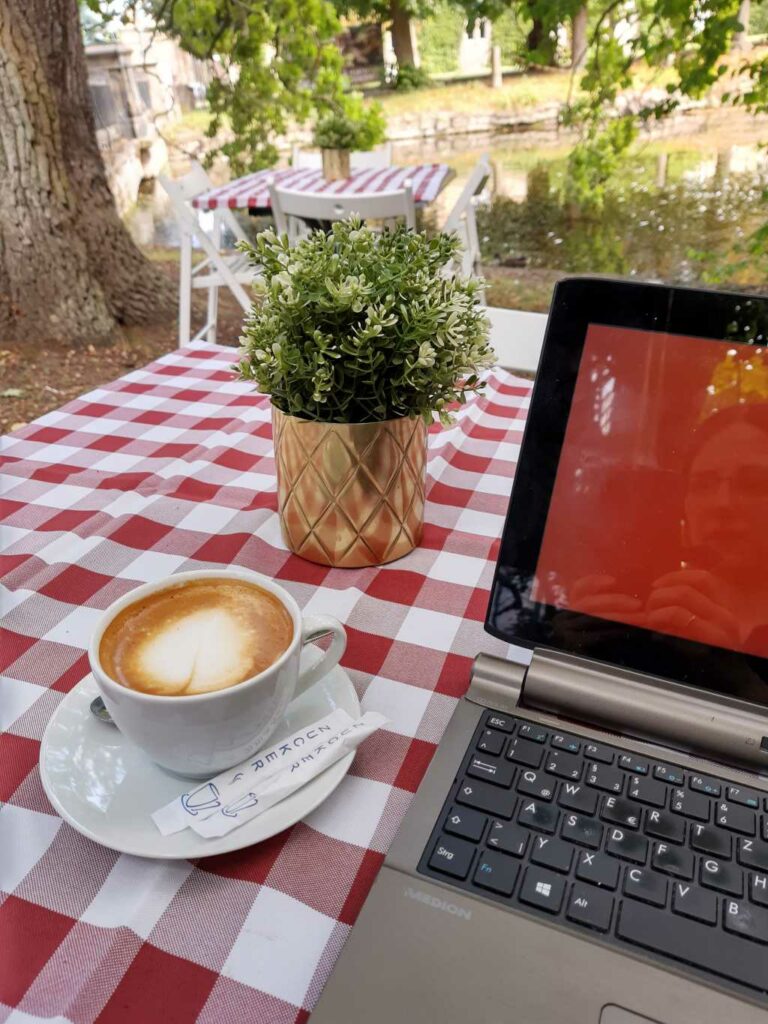 cafe pavillon bückeburg cappuccino