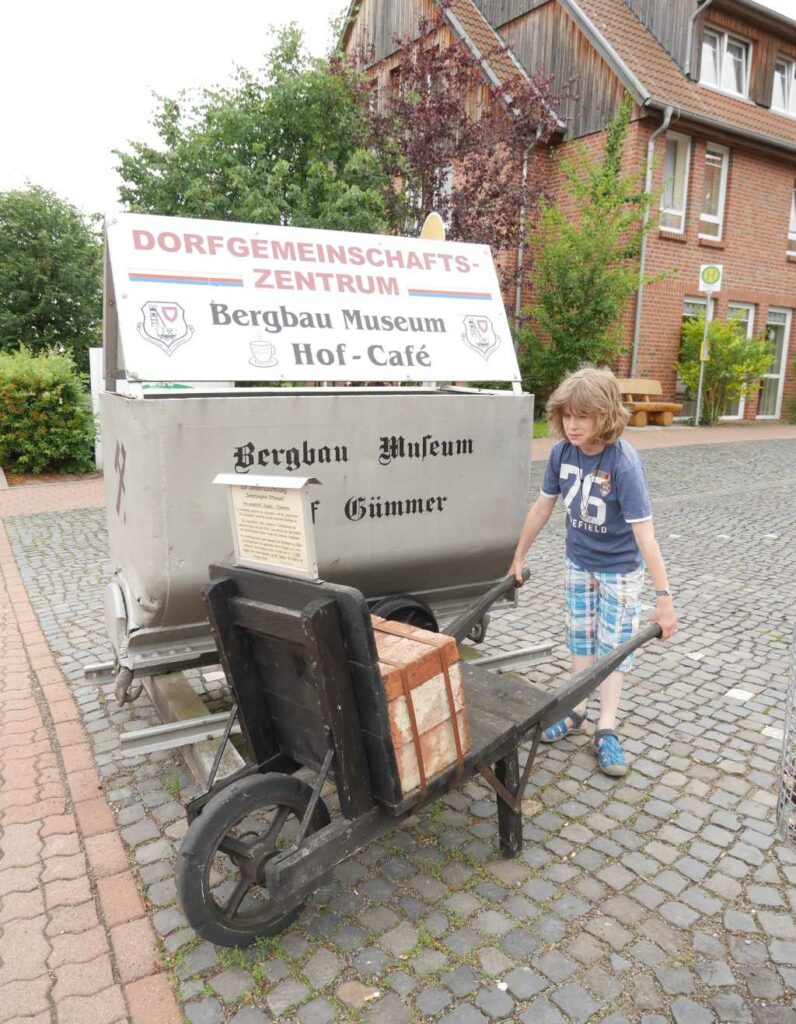 Schöne Cafés in Schaumburg: Unser Guide (nicht nur) für Familien - family4travel 25 lindhorst hofcafe gümmer