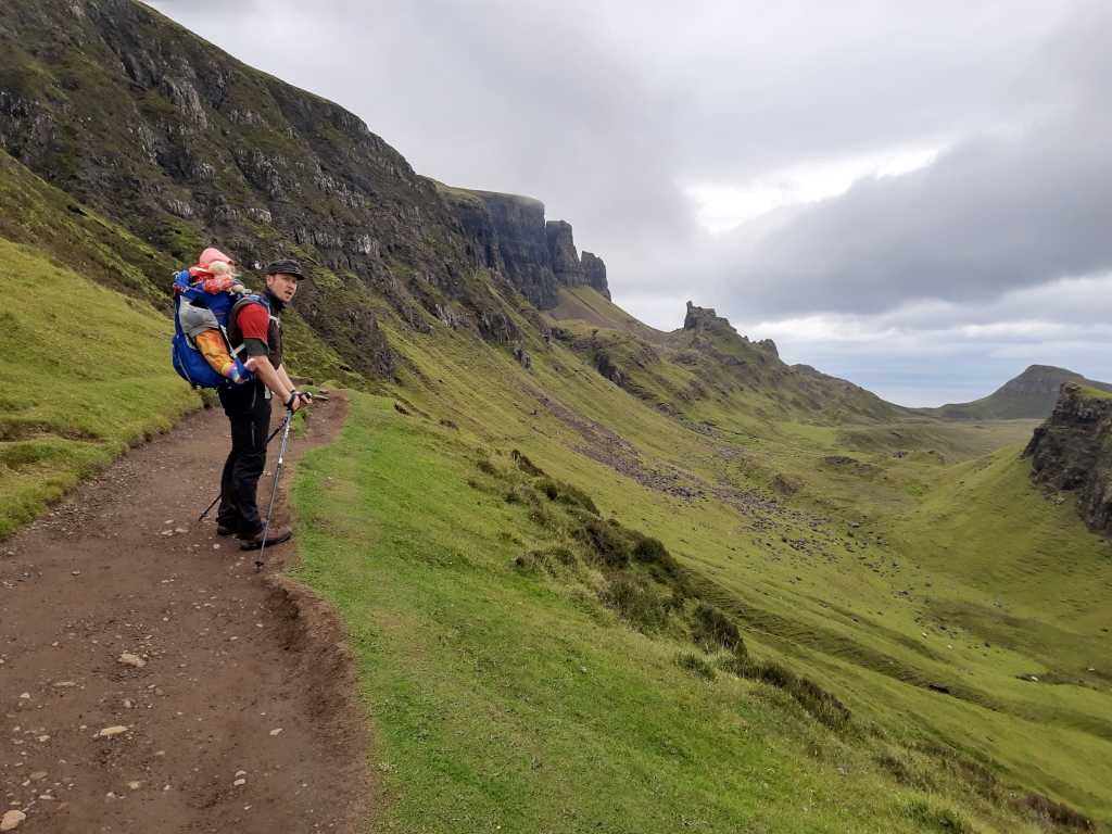 schottland mit kind wandern kraxe quiraing