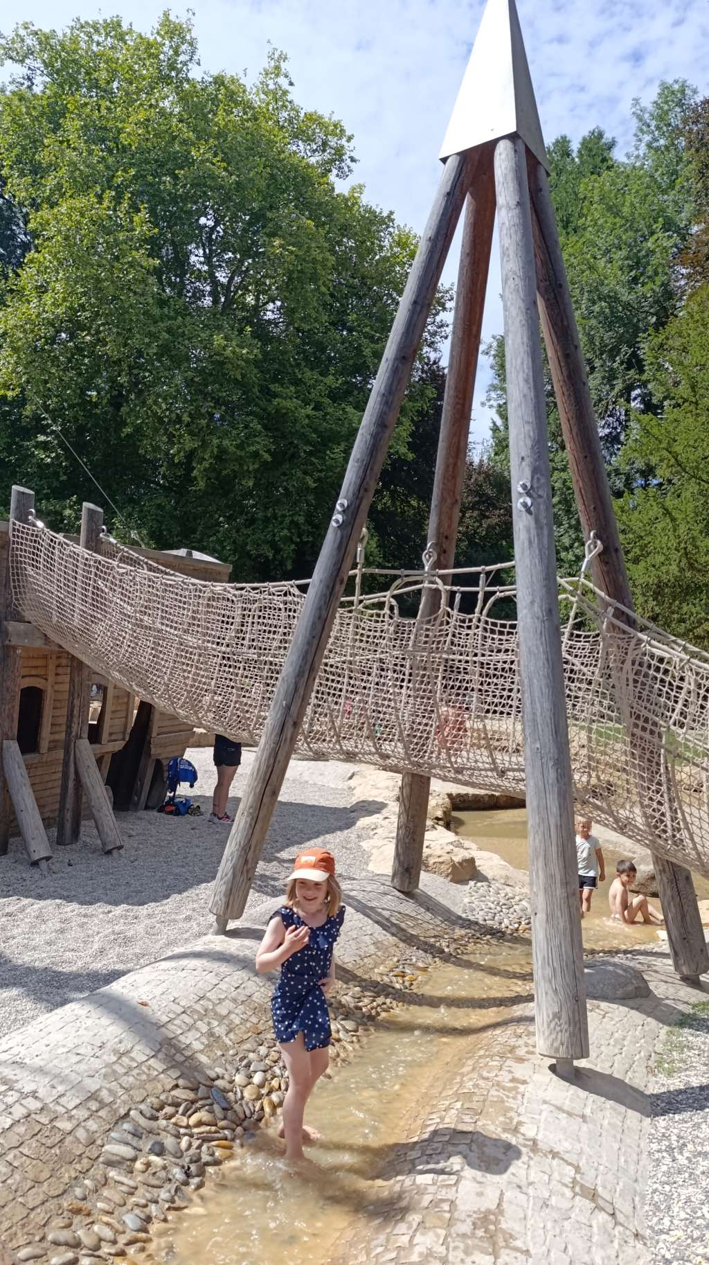 luxemburg mit kindern wasserspielplatz