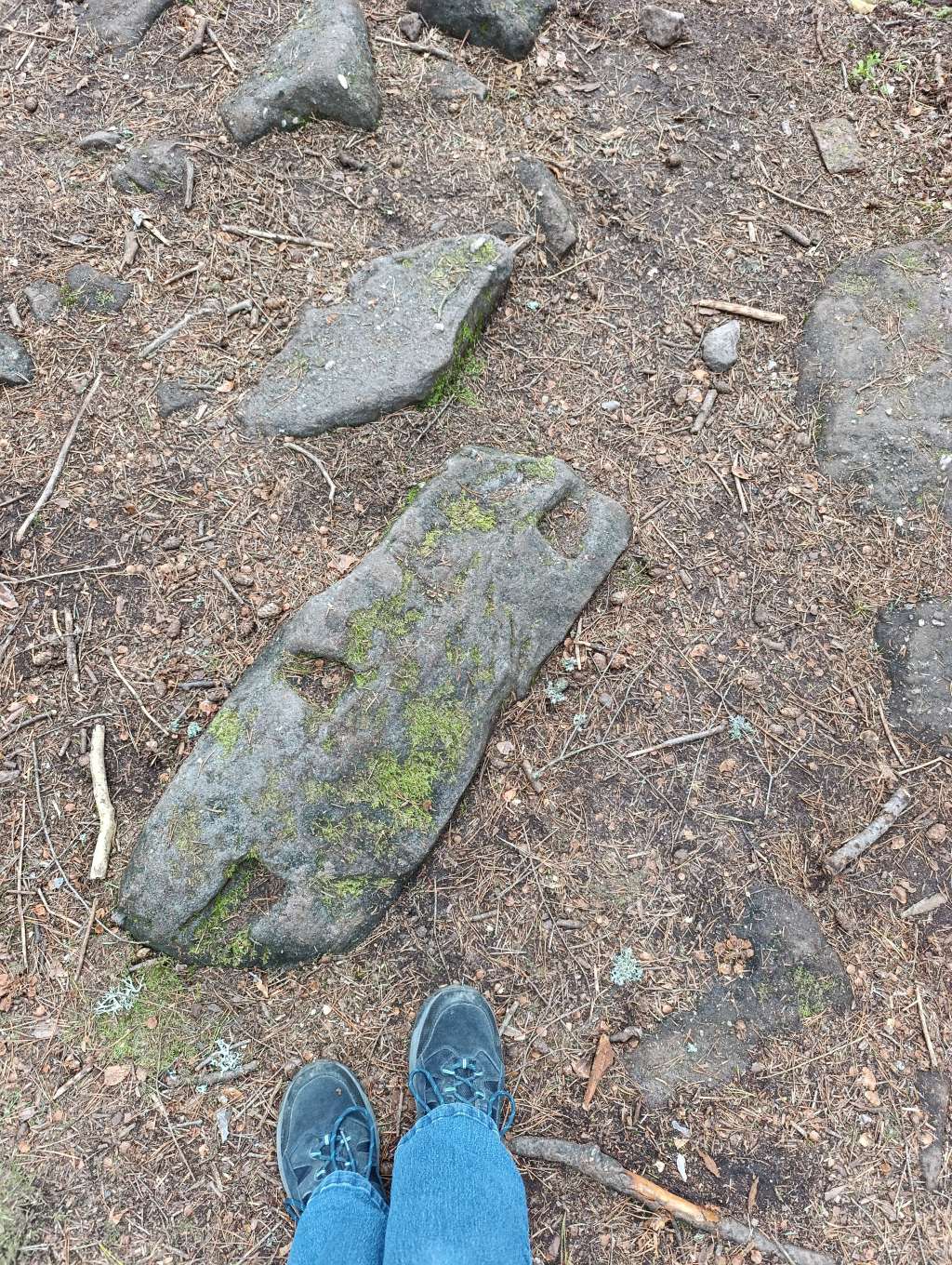 mur paien stein mit ausfeilungen