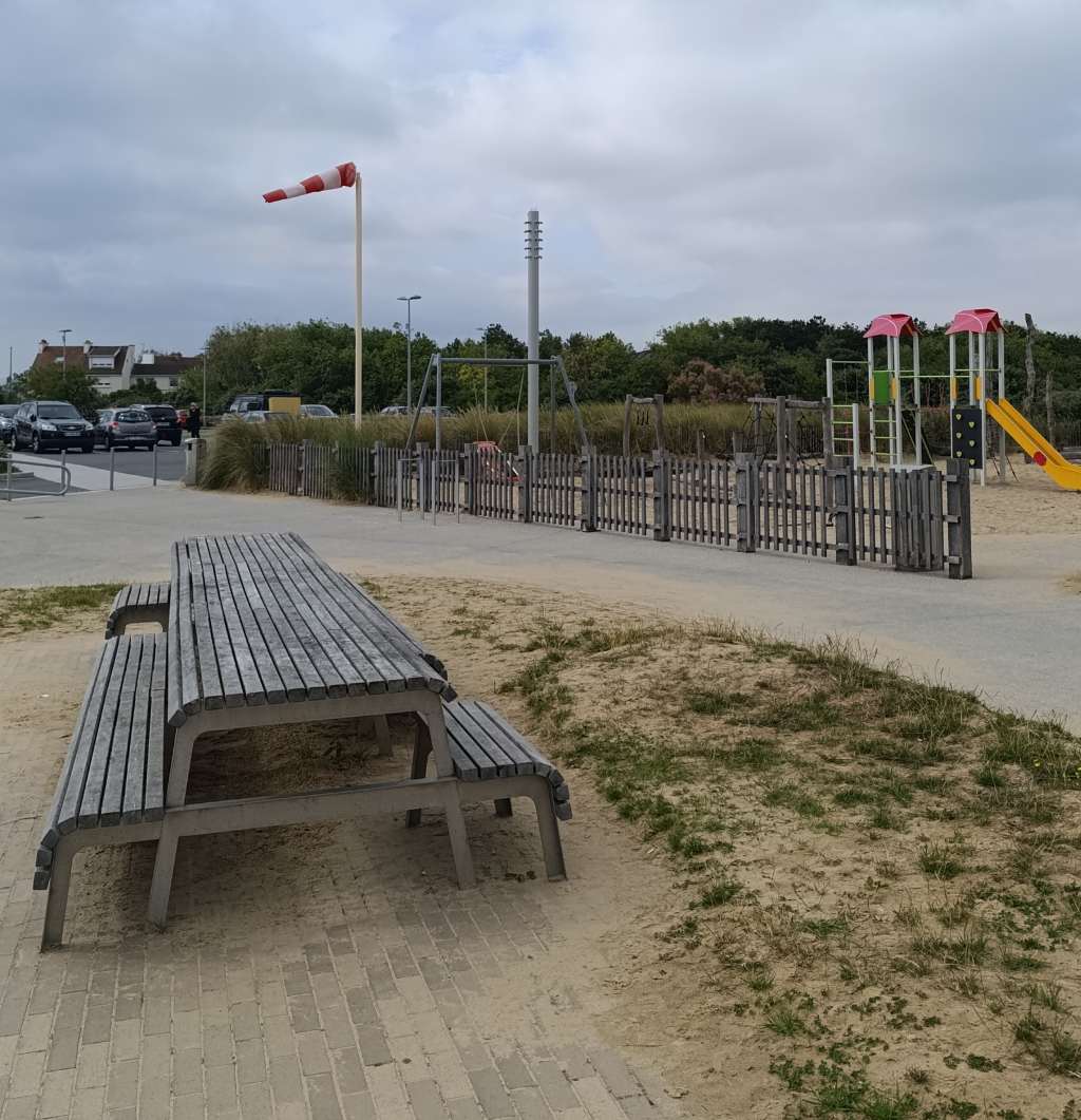 calais mit kindern parkplatz spielplatz