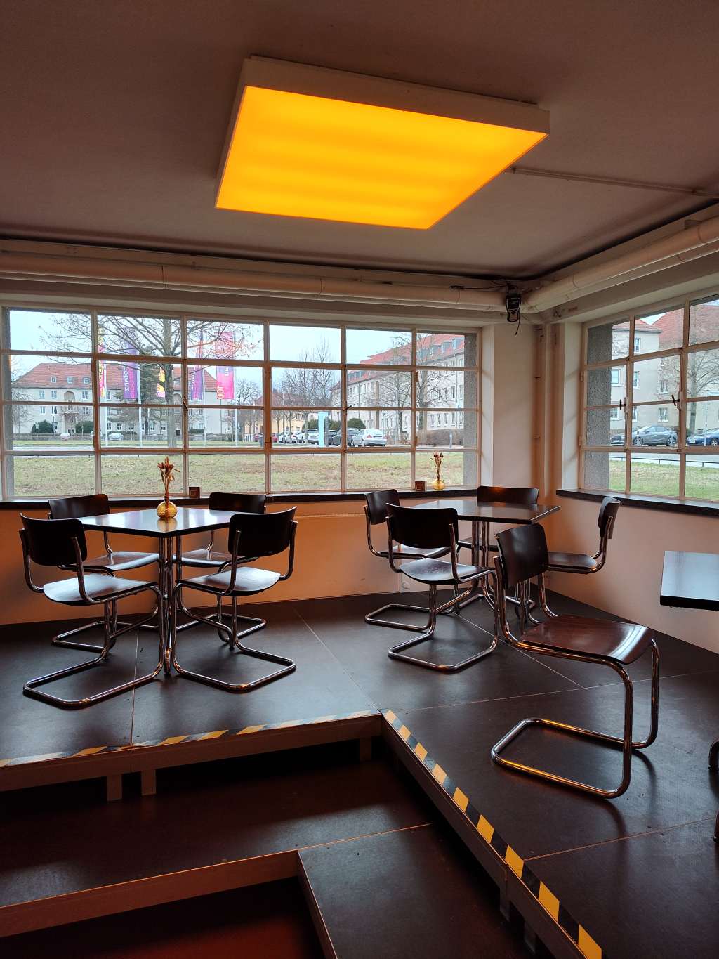 dessau bauhaus cafe